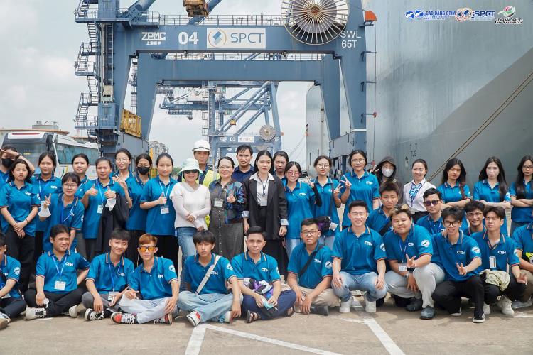 Học sinh chuộng nghề ôtô, điện, công nghệ thông tin
